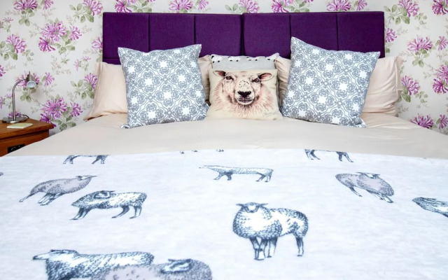 Middle Studfold Farm B&B