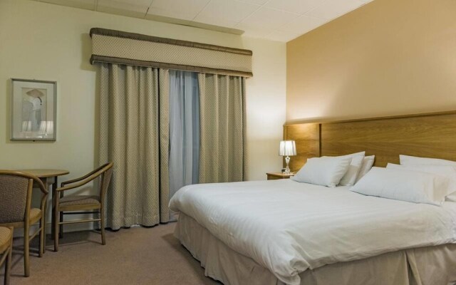 Glen Eden Hotel