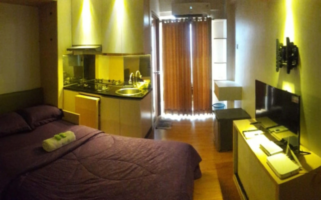 Cinere Resort Apartment By Celebrity Room