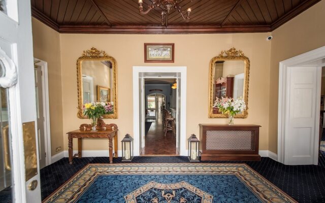 Greenway Manor Hotel