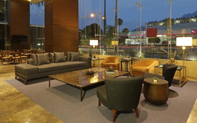 Holiday Inn Express & Suites Monterrey Valle by IHG