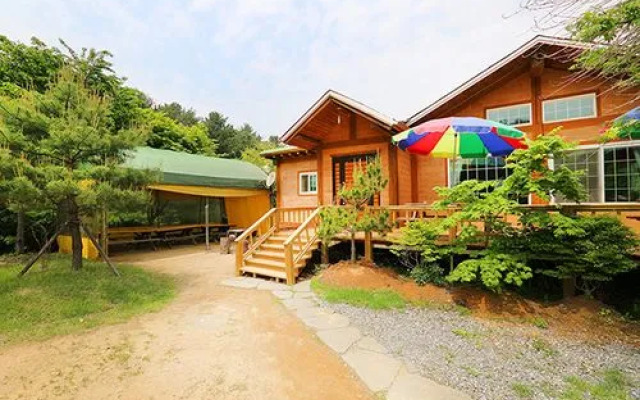 Yangpyeong Cheonnyeoncho Hanok Pension