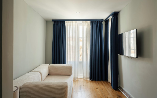 Esqina Apartments