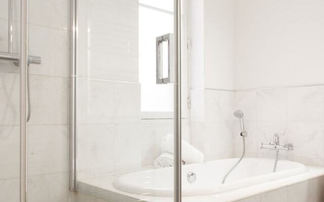 Private Apartment Marais Francs Bourgeois