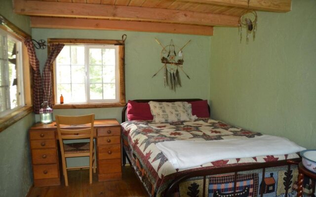 Lost Trail Lodge