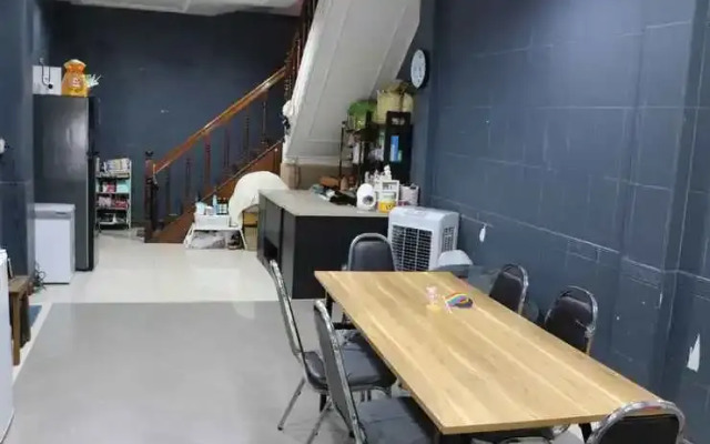 That summer hostel