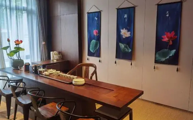 Delight Hotel Lotus Courtyard