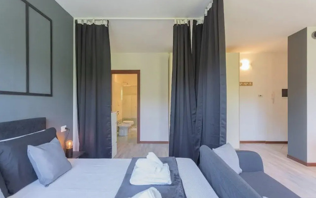 Black Loft Como by Rent all Como