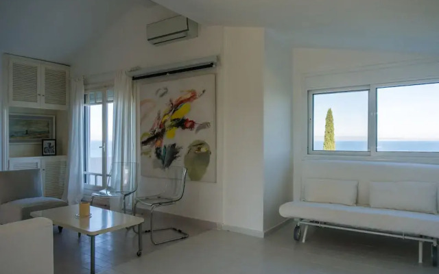 Blue Horizon 3, 1BR Apartment With Fantastic View