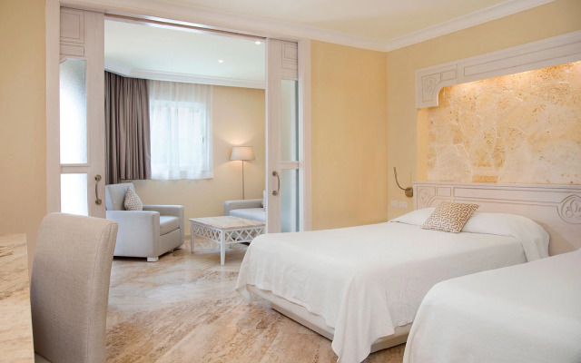 VIK hotel Cayena Beach
