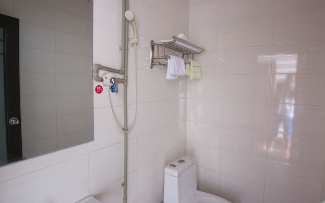 OYO Zhongshan Dali Hotel (Xingzhong Plaza)