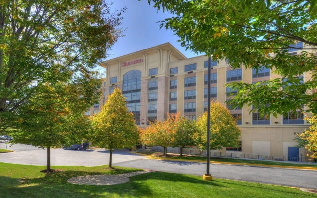 Sheraton Baltimore Washington Airport Hotel - BWI