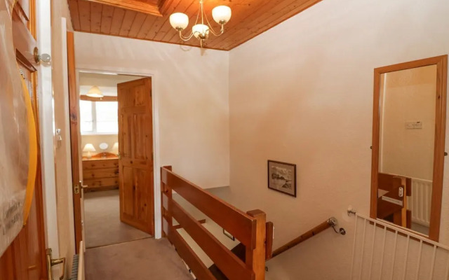 Lazey Cottage