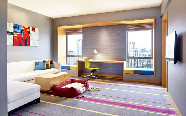 Dongguan Hotel