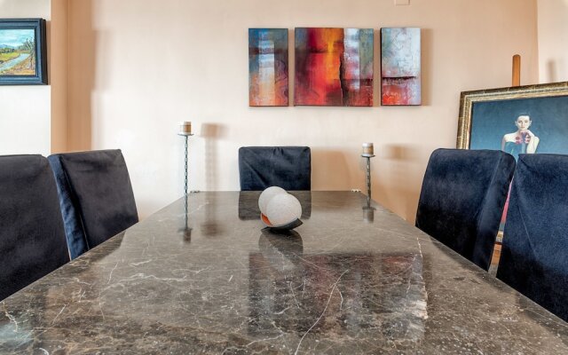 Costa Quebrada - Beachfront 3BR Apartment With Huge Terrace & Sea Views