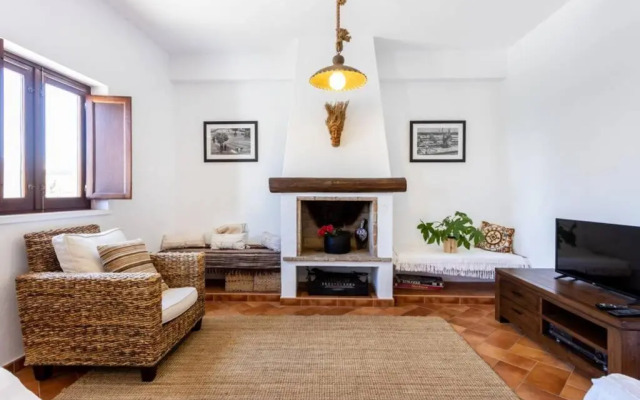 Sagres Chimneys House