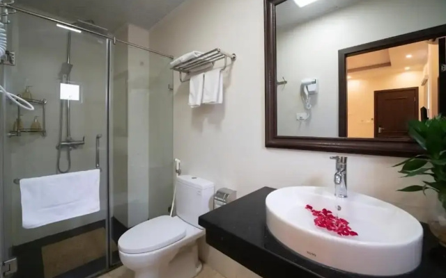 Le Beryl Hanoi Hotel