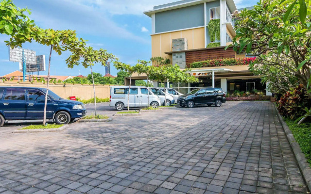 库塔赛缇阿布提禅室酒店(Zen Rooms Kuta Setiabudi)