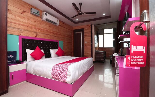 Jatin Hotel By OYO Rooms