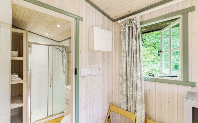 Lakeside Cabin