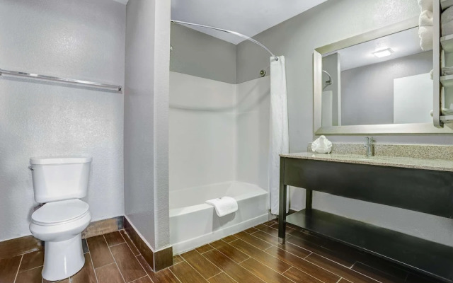 Discovery Inn Ukiah