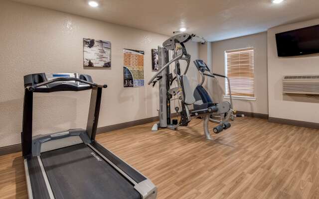 Best Western Plus Bayshore Inn
