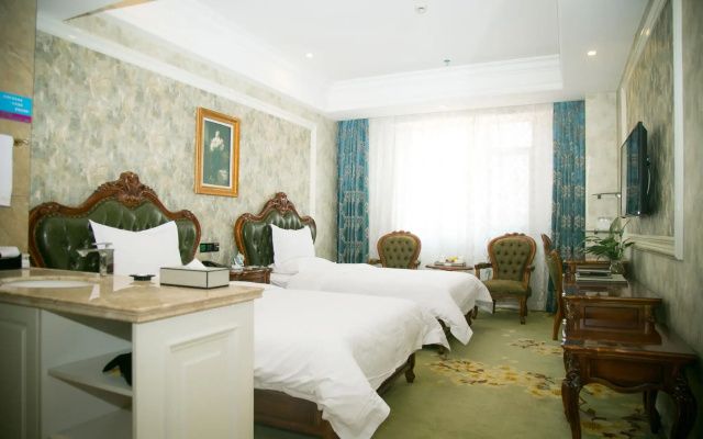 Xinxiang Zhongzhou International Hotel