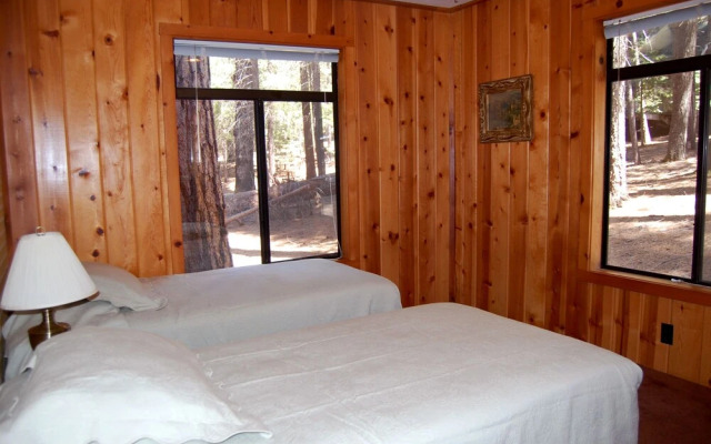 Pine Cabin