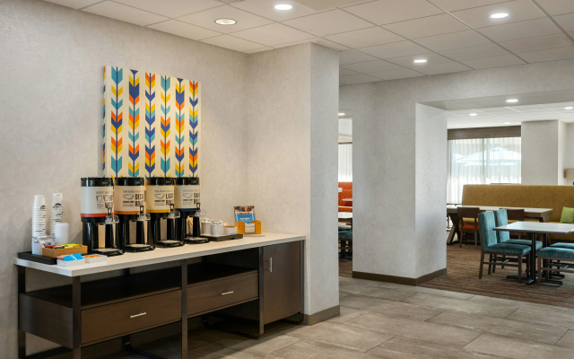 Hampton Inn by Hilton Carefree