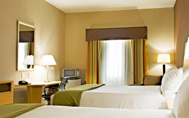 Holiday Inn Express & Suites Borger by IHG