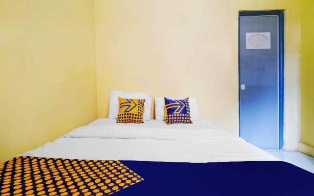 Spot On 91638 Anna Homestay Syariah – Guest Rooms – Bandung