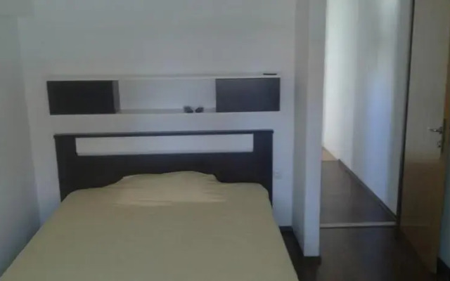 Apartment M