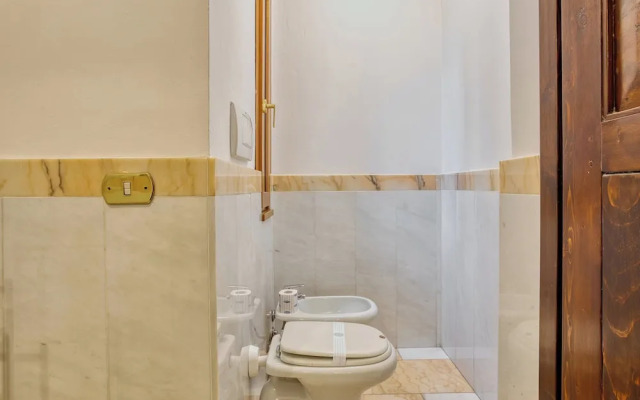 Inviting flat near the city centre