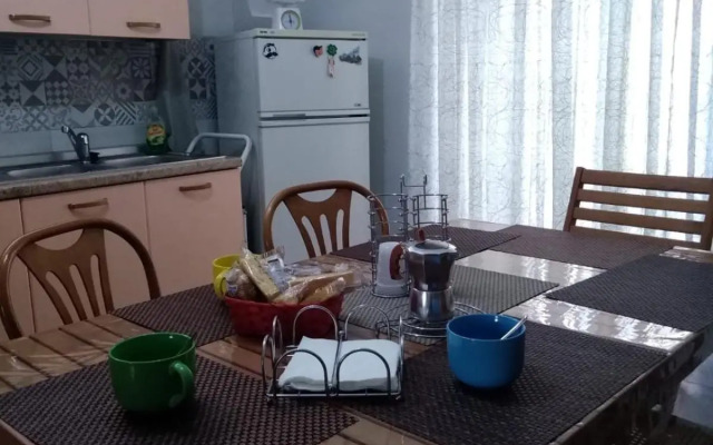 Tourist House La Castellana