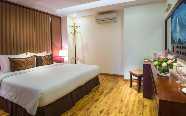 Paragon Saigon Hotel