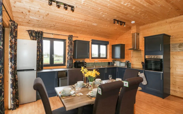 The Lodge at Crossroads Farm