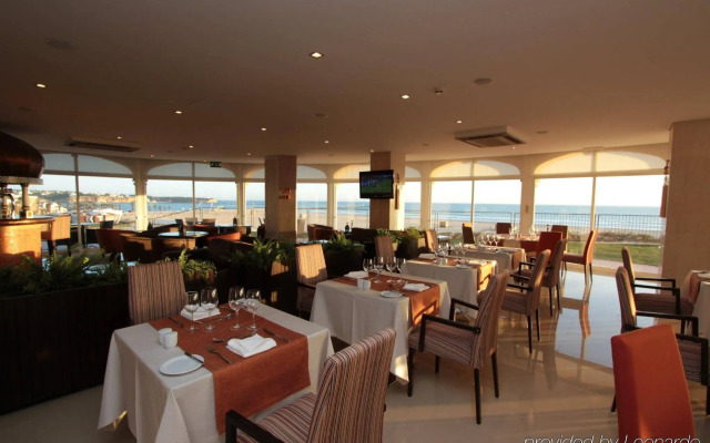 AP Oriental Beach