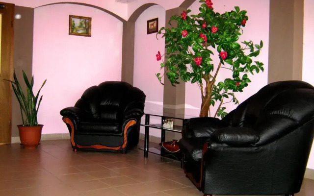 SOFI DE LYuKS, gostinichno-restorannyy kompleks