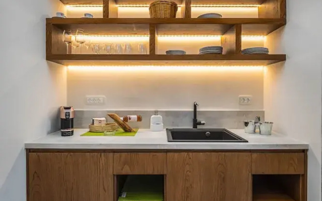 Villa Katerina -3 Villas&Private Jacuzzi