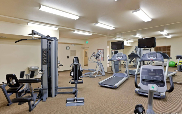 Candlewood Suites Lakewood