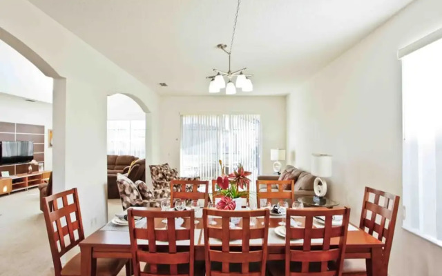 Crystal Cove 1056