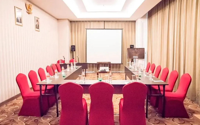 Savero Hotel Depok