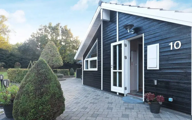 7 Person Holiday Home in Logstor-by Traum