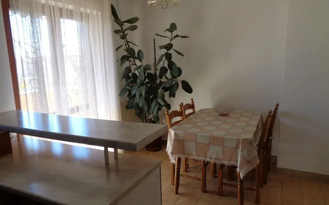 Apartments Ivica - Quiet Street