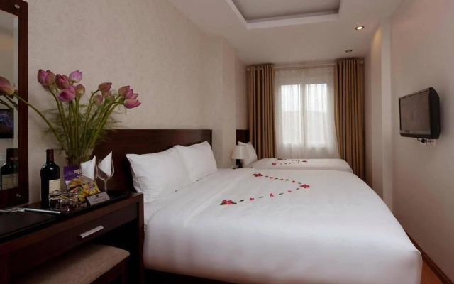 Rising Dragon Legend Hotel