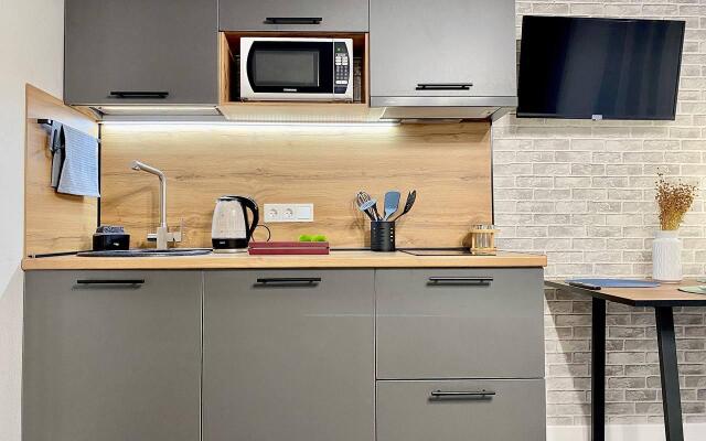 Поделам студия у ЖД вокзала