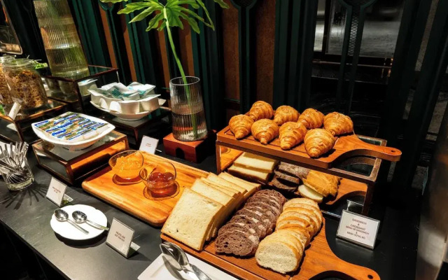 REY Hotel Hanoi