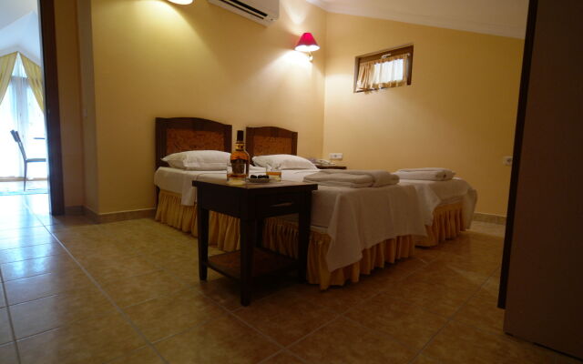 Mr. Dim Exclusive Apart Hotel