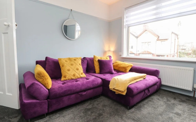 6A Elms Road