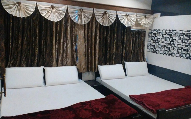 Hotel Madhav Guest House